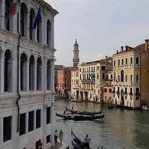  Apartament Gondola Show