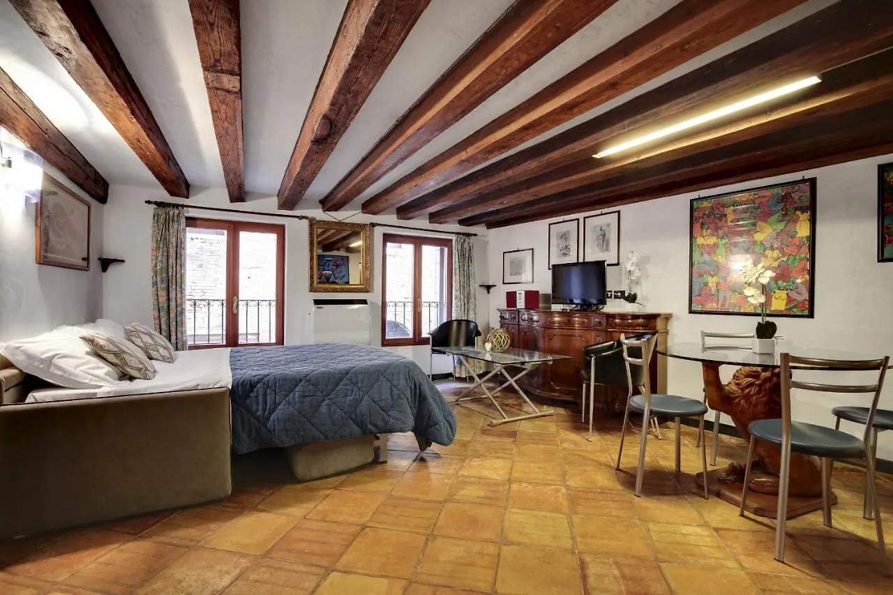 Canal View Suite In Rialto By Wonderful Italy Venise 0*,