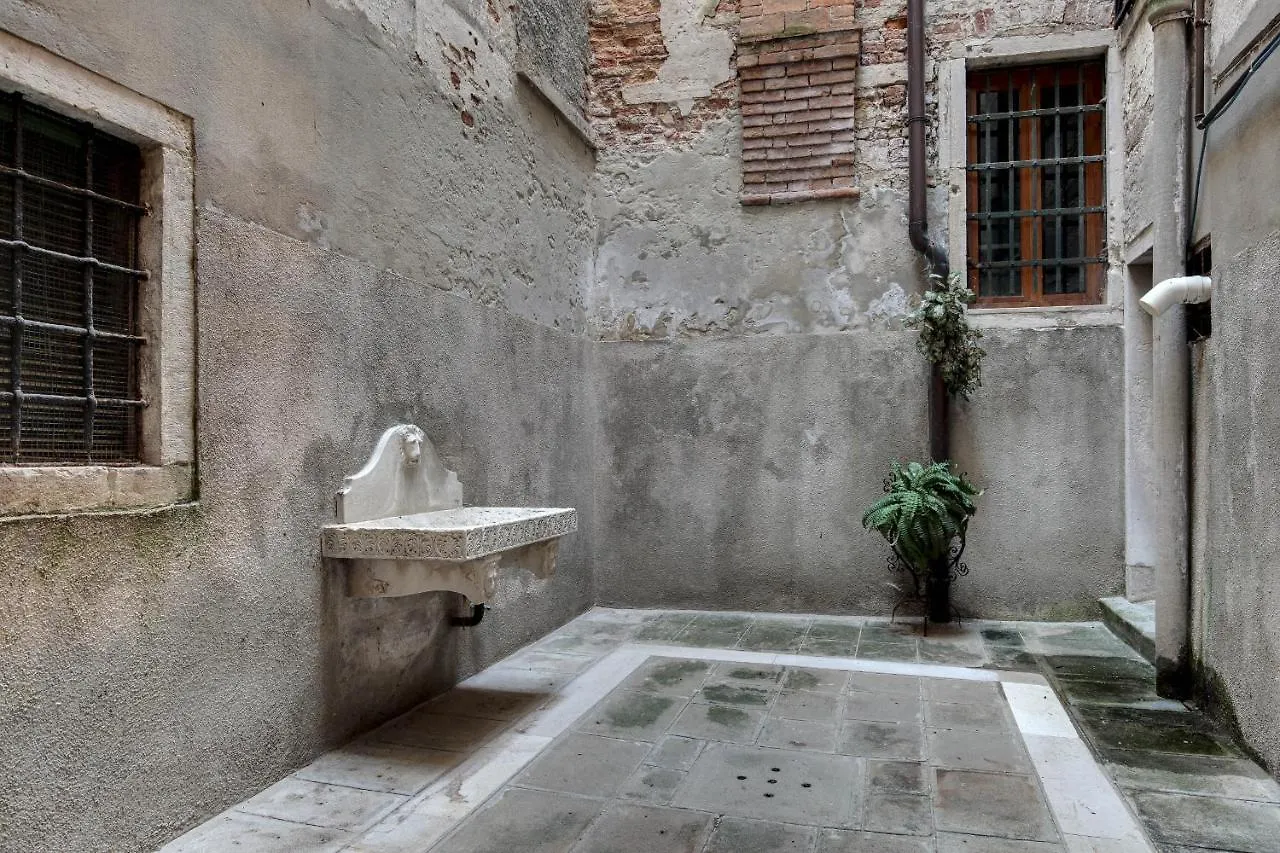 Appartement Canal View Suite In Rialto By Wonderful Italy Venise